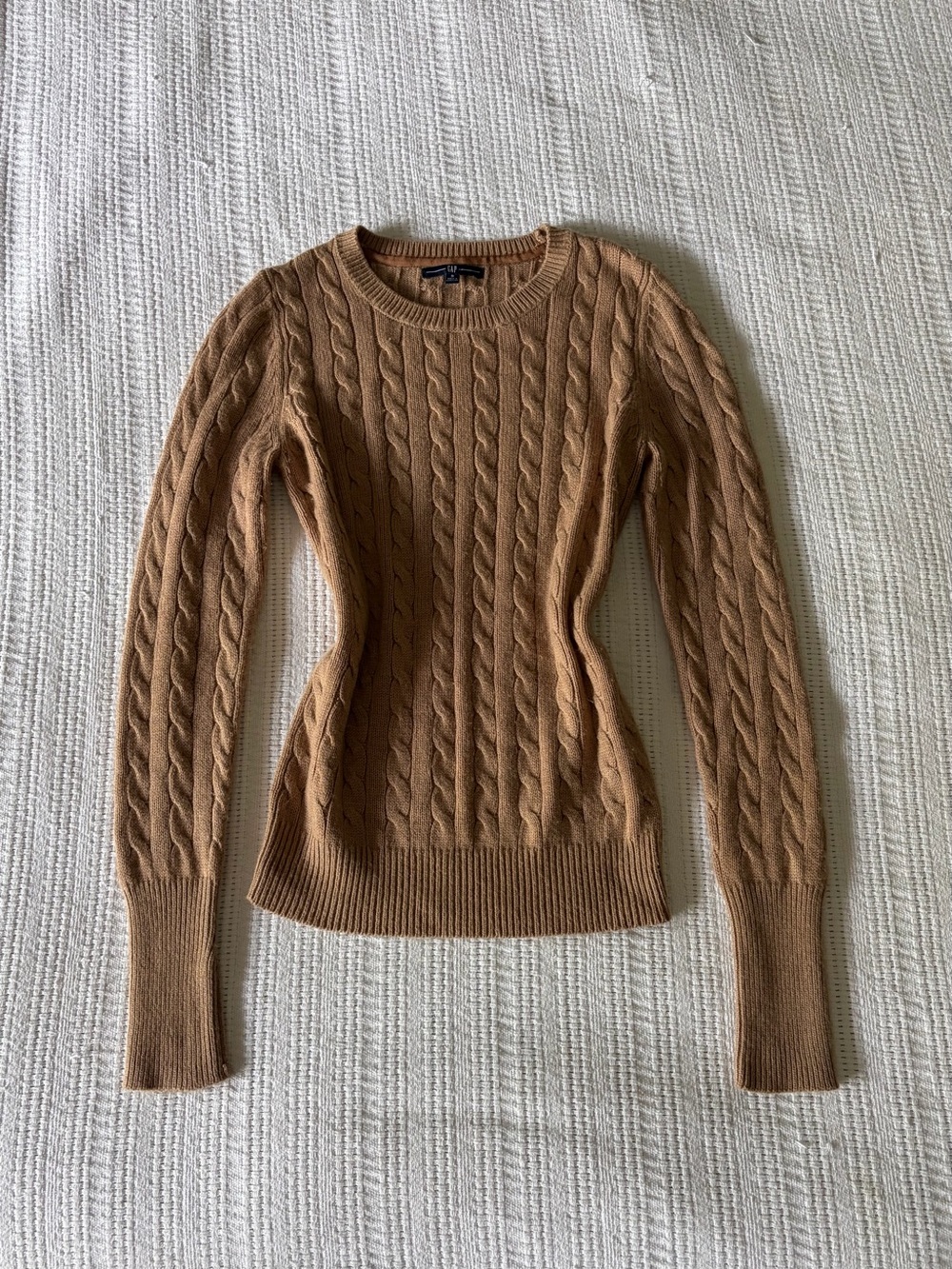 GAP Vintage Y2K Camel Tan Cable Knit Crewneck Pullover Sweater Size Small